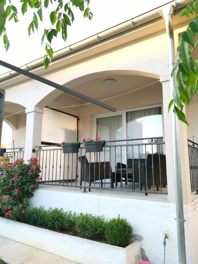 Sea Dream Apartments Bibinje Eksteriør bilde